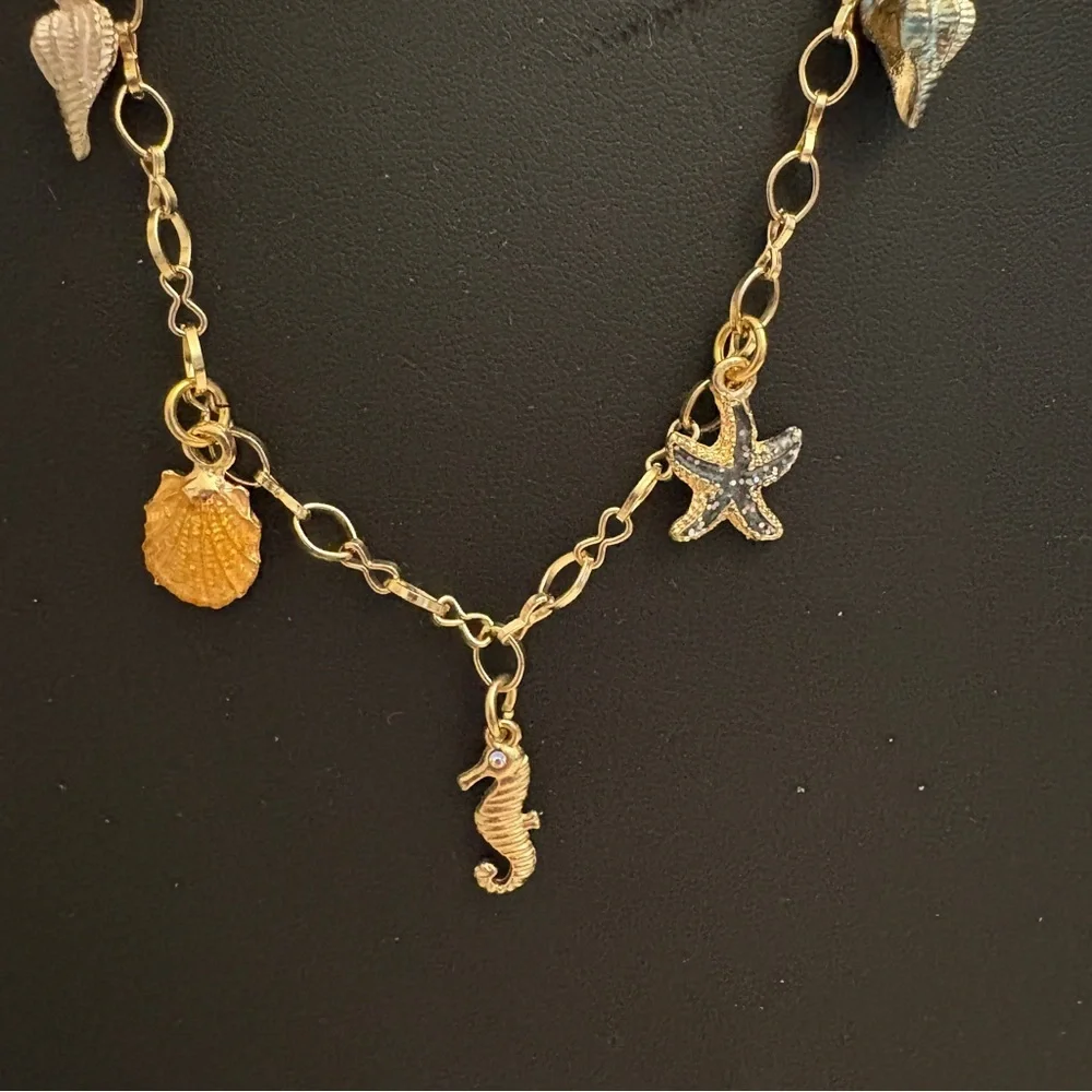 Beach Necklace, Shells, Gold Chain 20